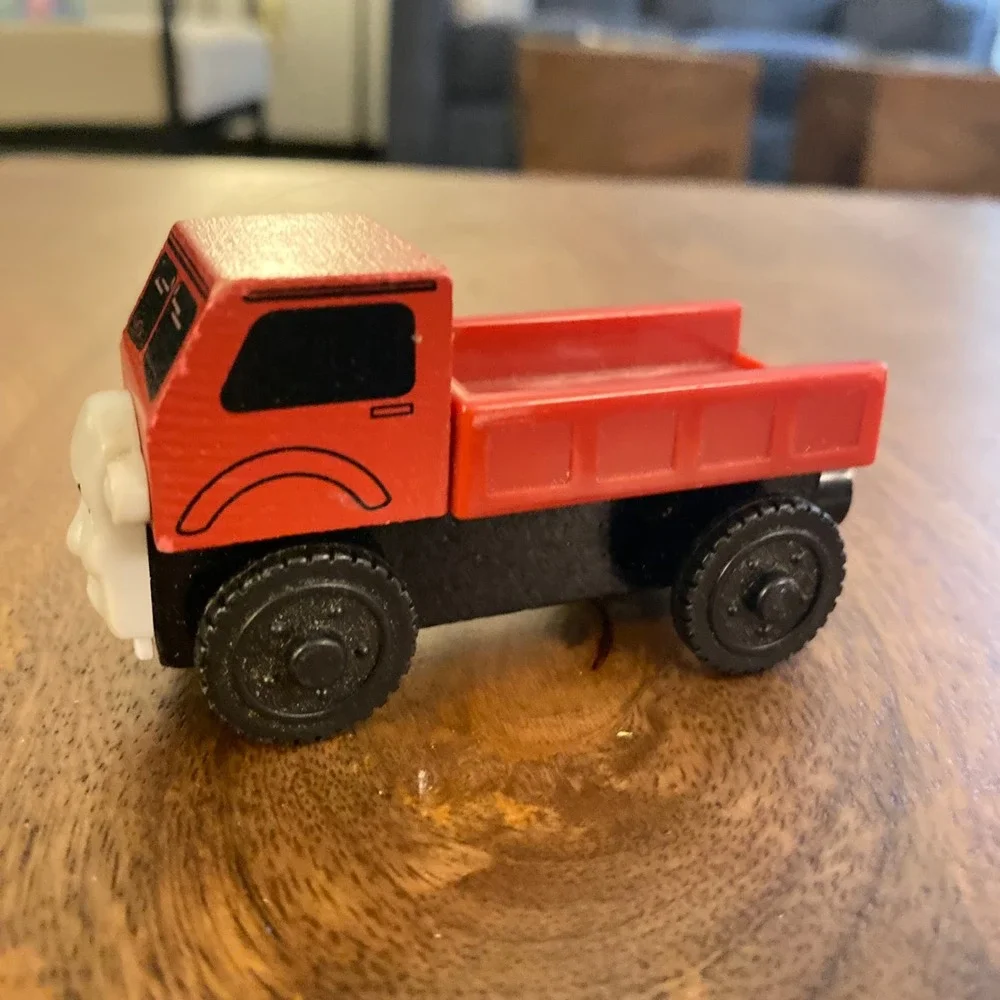 Thomas‎ & Friends Wooden Railway Lorry 1 Red Dump Truck Learning Curve 1999 Toy